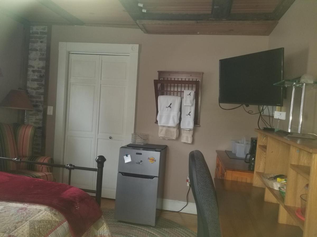 Hallowell Rooming House Екстериор снимка